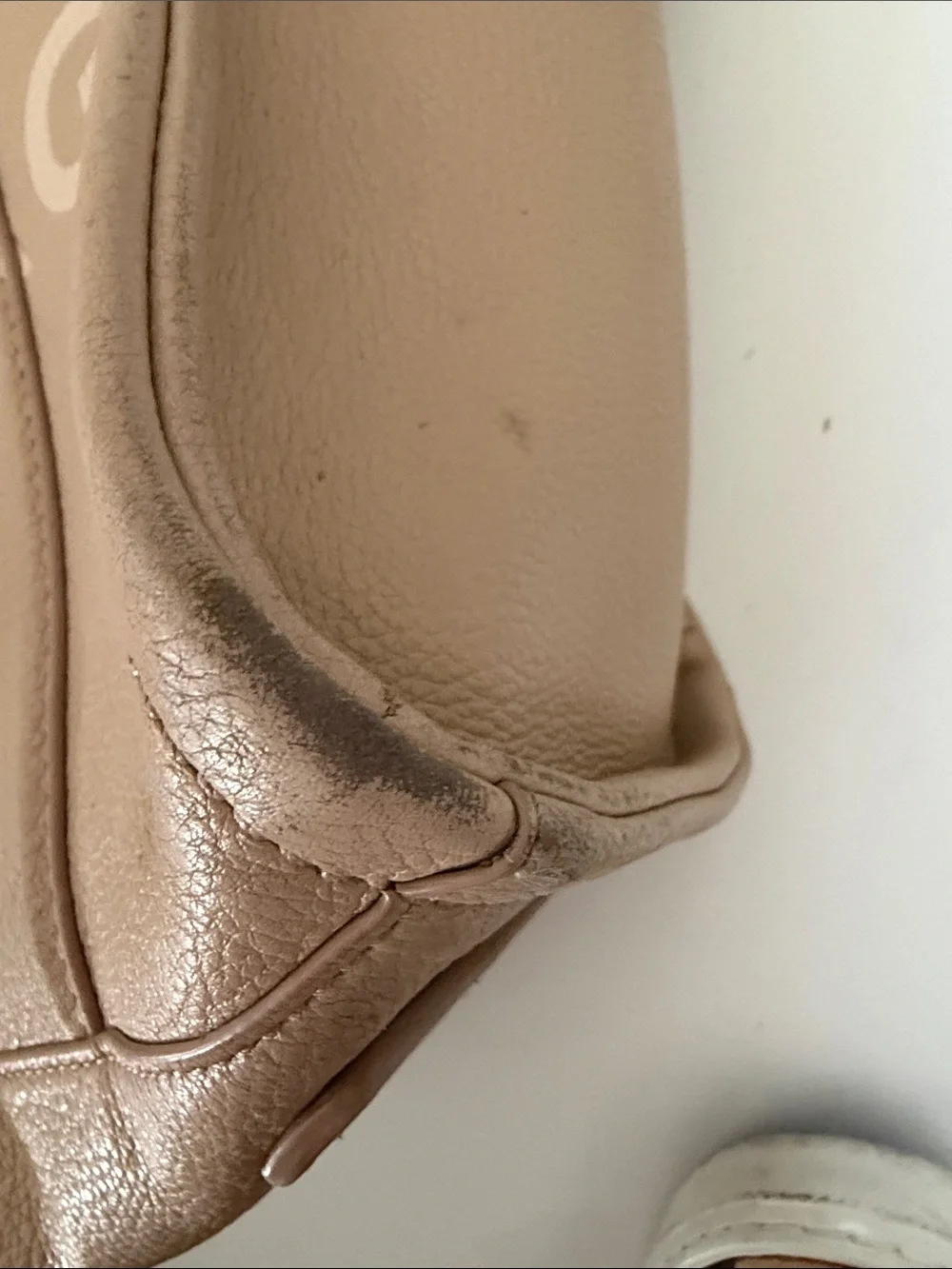 Marc Jacobs Beige Leather The Tote Bag